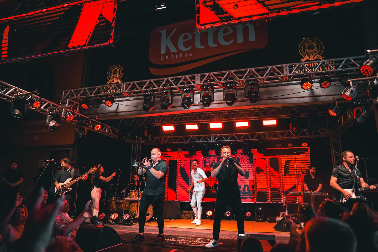 Show Rogério Magrão e Banda